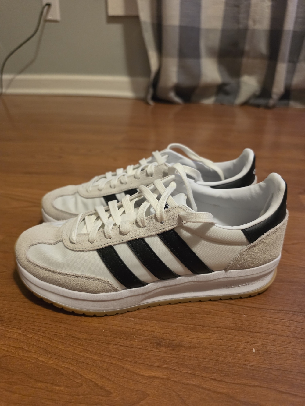 Women's Adidas Run 70's 2.0 Sneakers